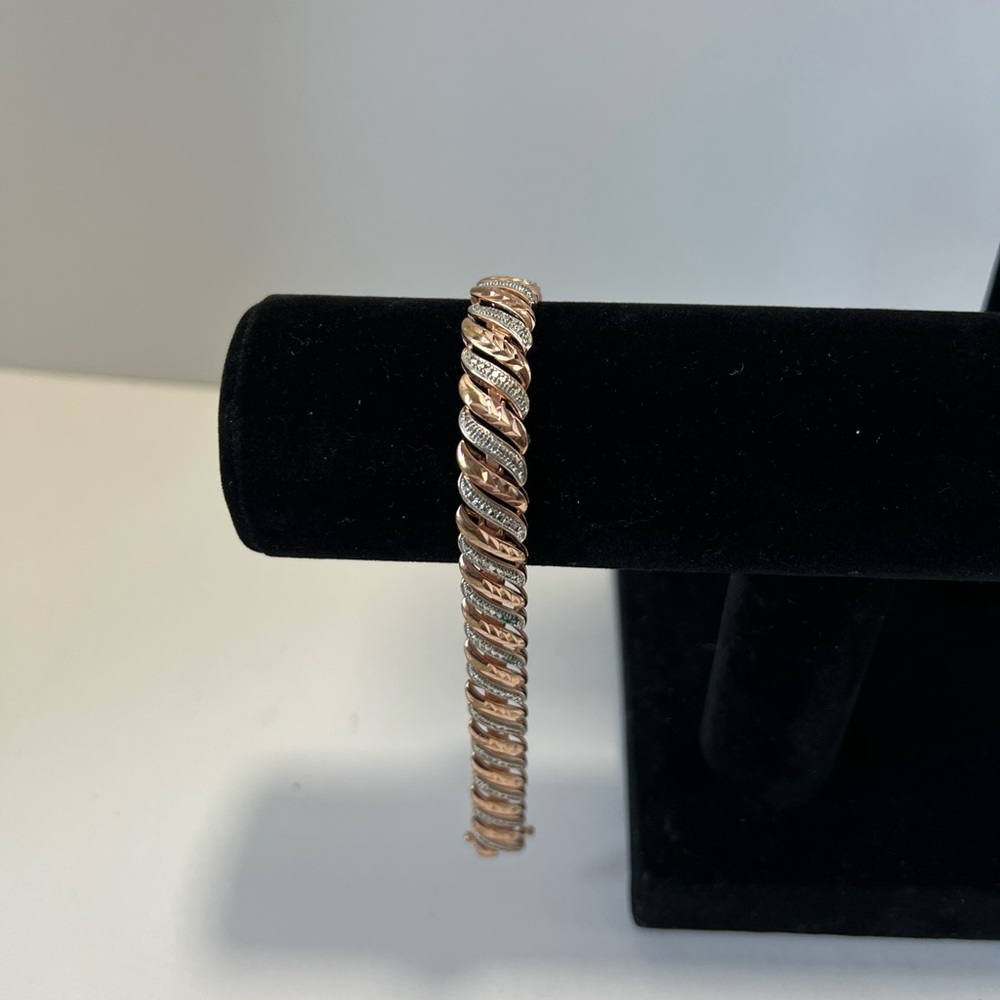 Twisted Rose Gold tone Bracelet